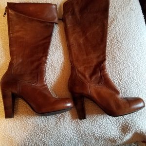 FRYE KNEE HIGH BOOTS SIZE 8.5